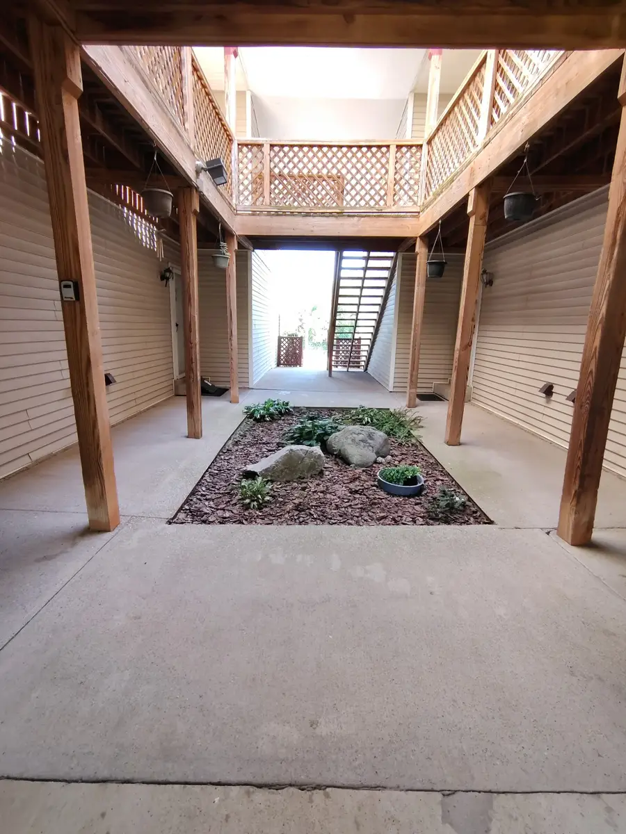 168 N Timber Dr, Nashville, TN 37214 - #2