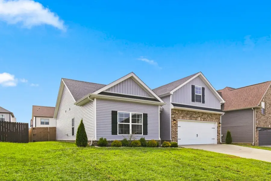 1589 Kestrel Dr, Clarksville, TN 37040 - #2
