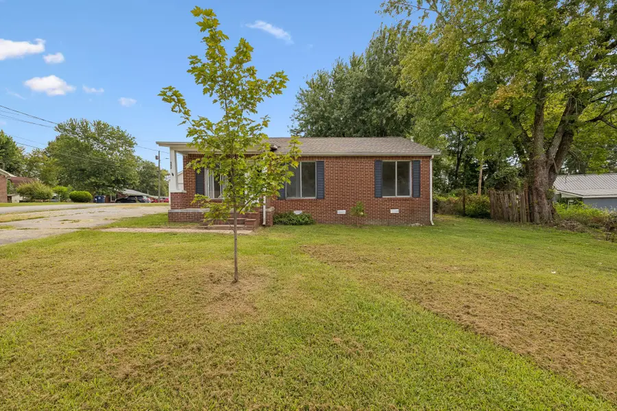 306 Smith Rd, Smithville, TN 37166 - #2