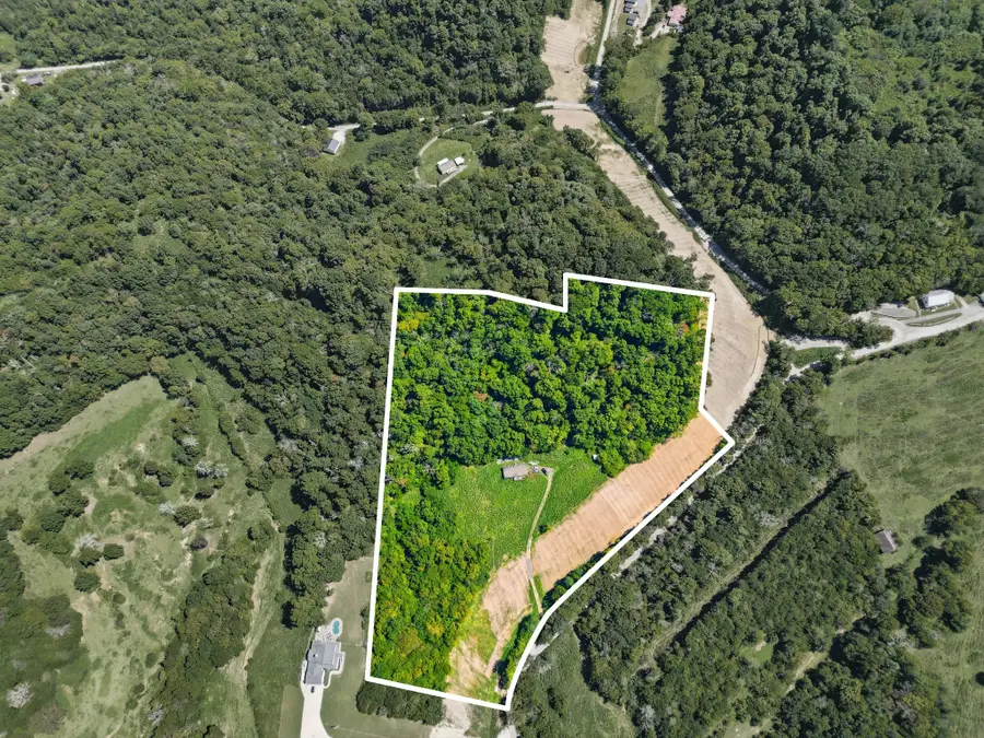 349 Young Branch Rd, Dixon Springs, TN 37057 - #2