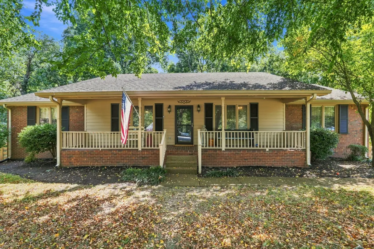356 View Ridge Dr, Goodlettsville, TN 37072 - #1
