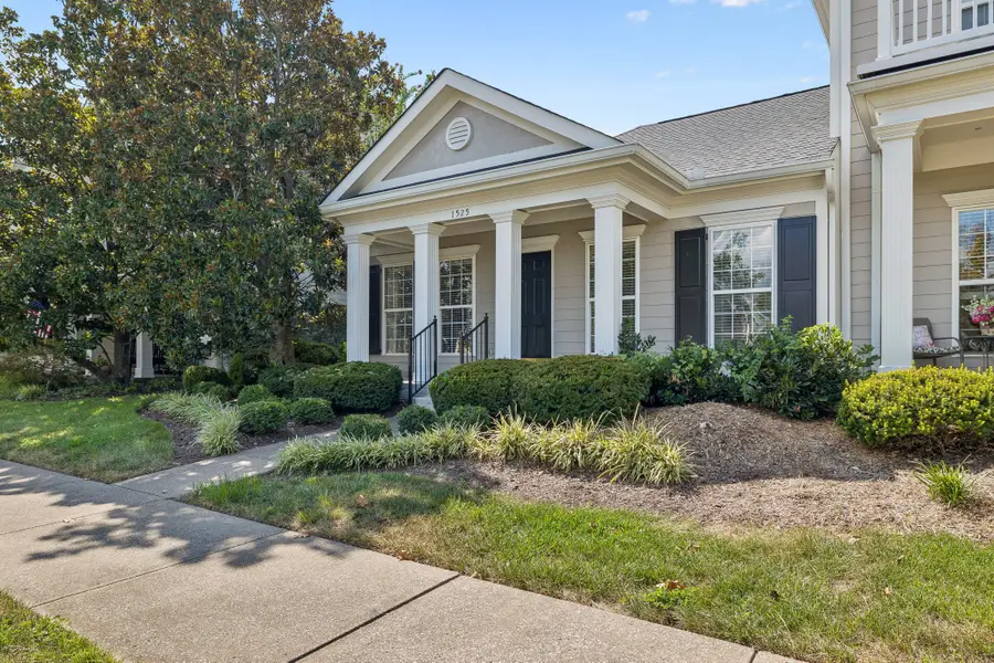 1525 Stratford Hall Cir, Murfreesboro, TN 37130 - #2