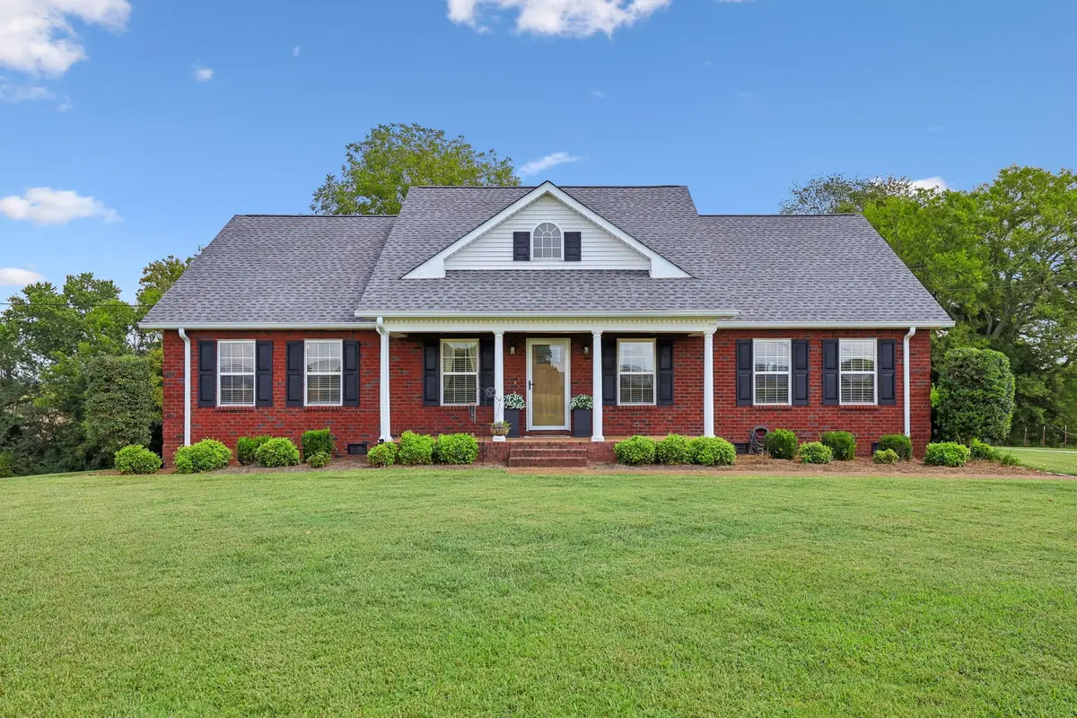 533 Rome Rd, Riddleton, TN 37151 - #1