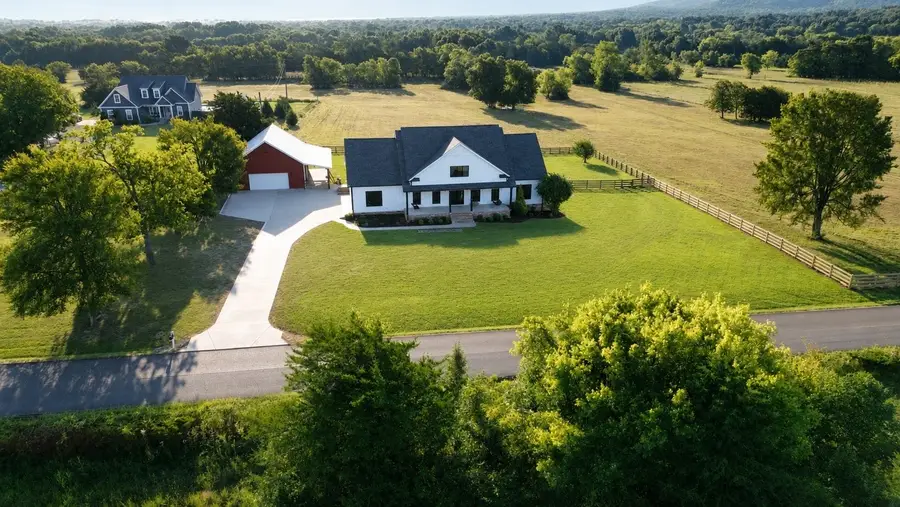 8593 Short Creek Rd, Christiana, TN 37037 - #2