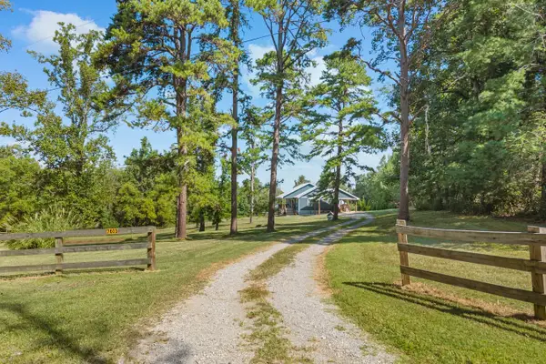 7603 Union Valley Rd, Fairview, TN 37062