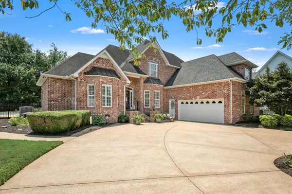 1530 Anatole Ct, Murfreesboro, TN 37130