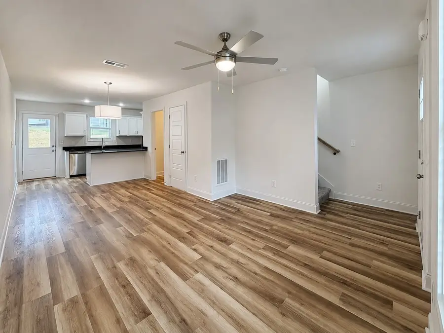 919 Martin St Building D, Clarksville, TN 37040 - #3