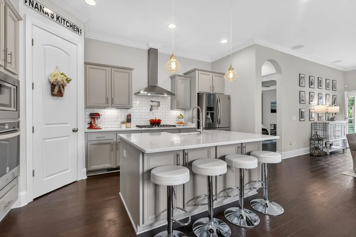 125 Ervin St, Hendersonville, TN 37075 - #1