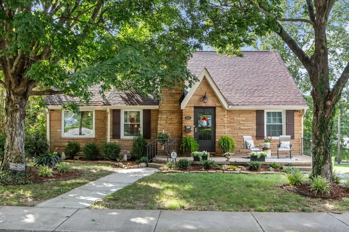 413 Center Ave, Dickson, TN 37055 - #1