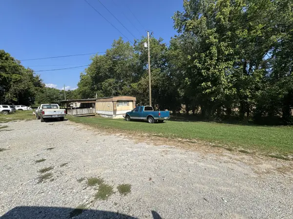 2 Mckinney Ln, Elmwood, TN 38560