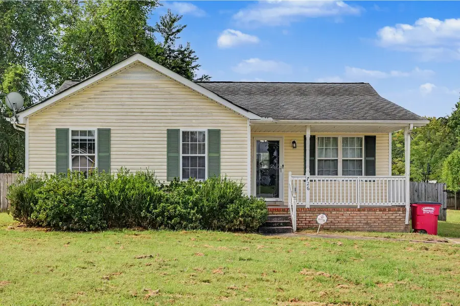 726 Donna Ct, Clarksville, TN 37042 - #3