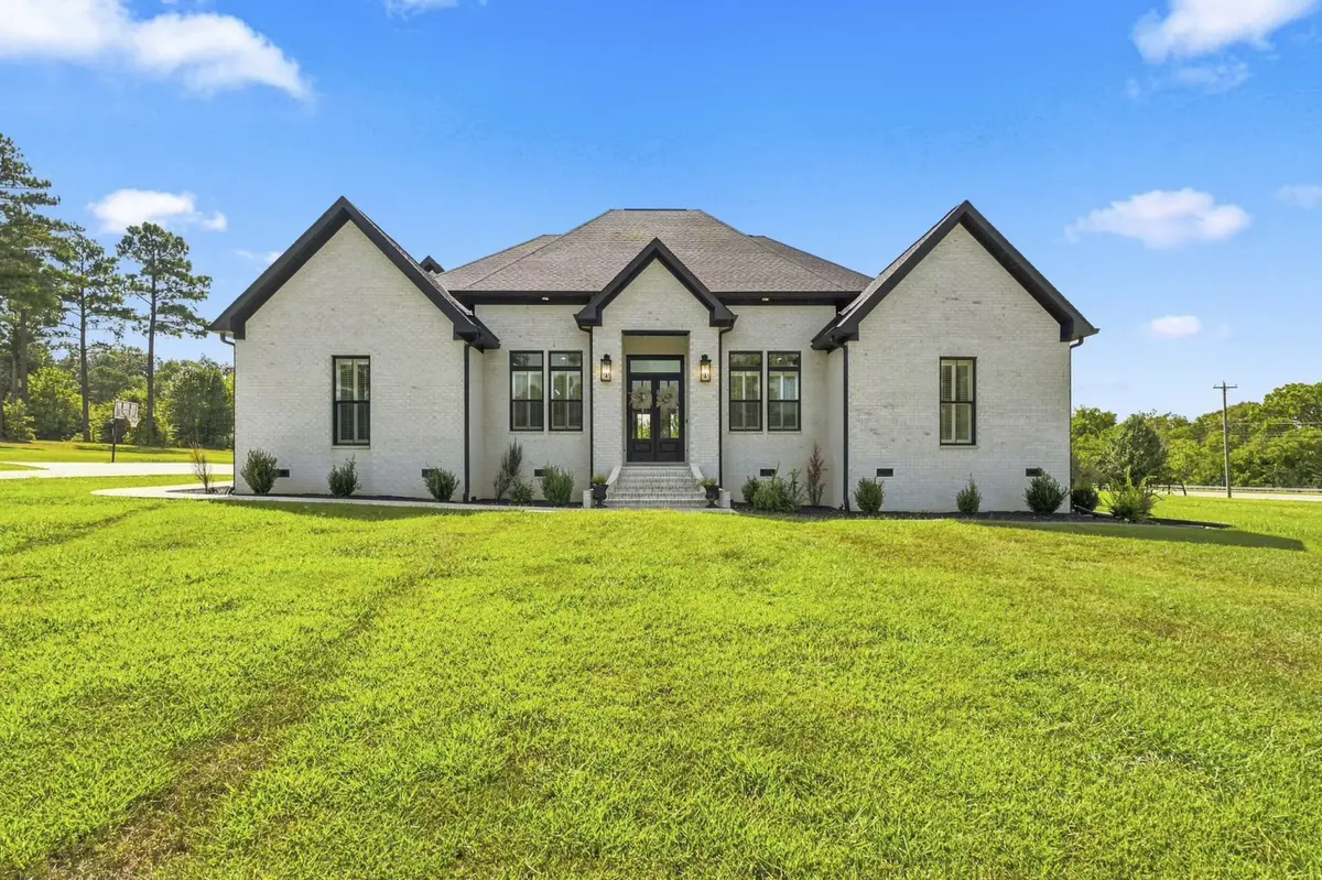 64 Eagle Ridge Ln E, Summertown, TN 38483 - #1