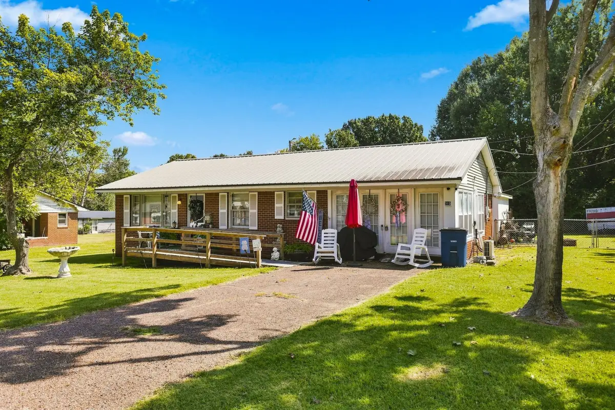 315 Hillcrest St, Kenton, TN 38233 - #1