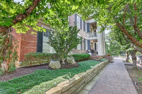 137 3rd Avenue N, Franklin, TN 37064 - #3