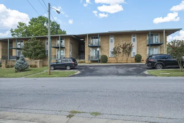 555 N Dupont Ave #A16, Madison, TN 37115