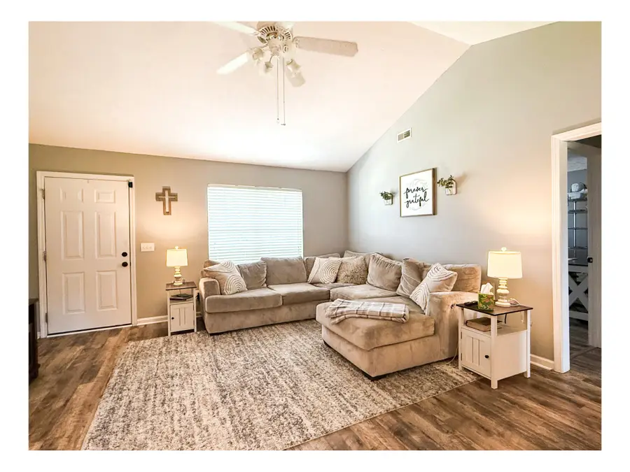 1109 Auldridge Dr, Christiana, TN 37037 - #2