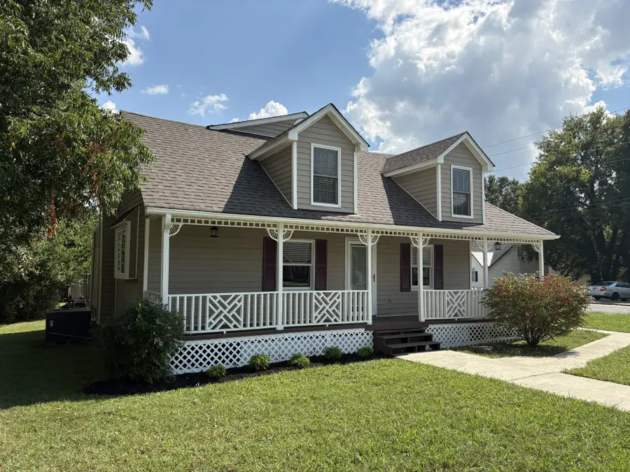 117 Garfield St, McMinnville, TN 37110 - #3