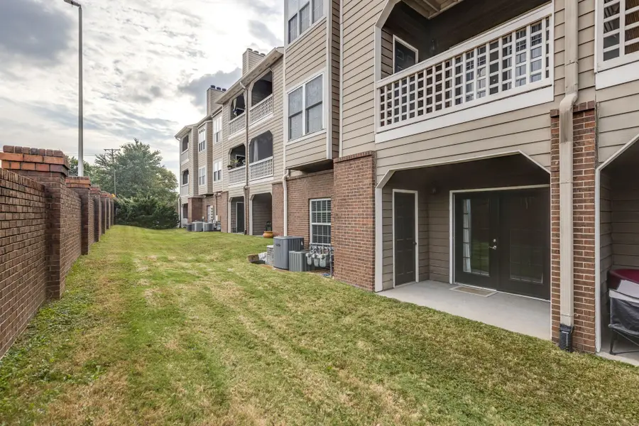 120 W End Pl, Nashville, TN 37205 - #2