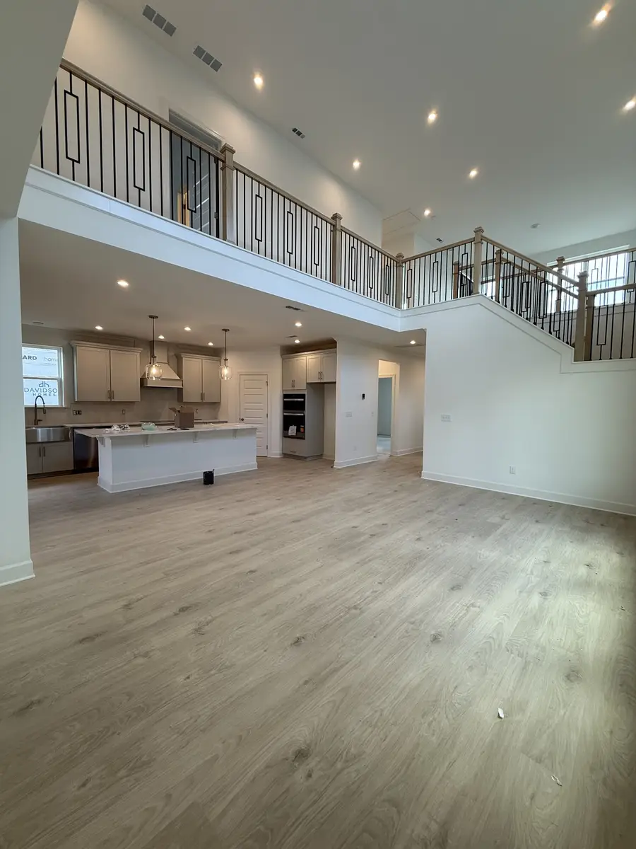 2049 Holbrook Rd, Mount Juliet, TN 37122 - #3