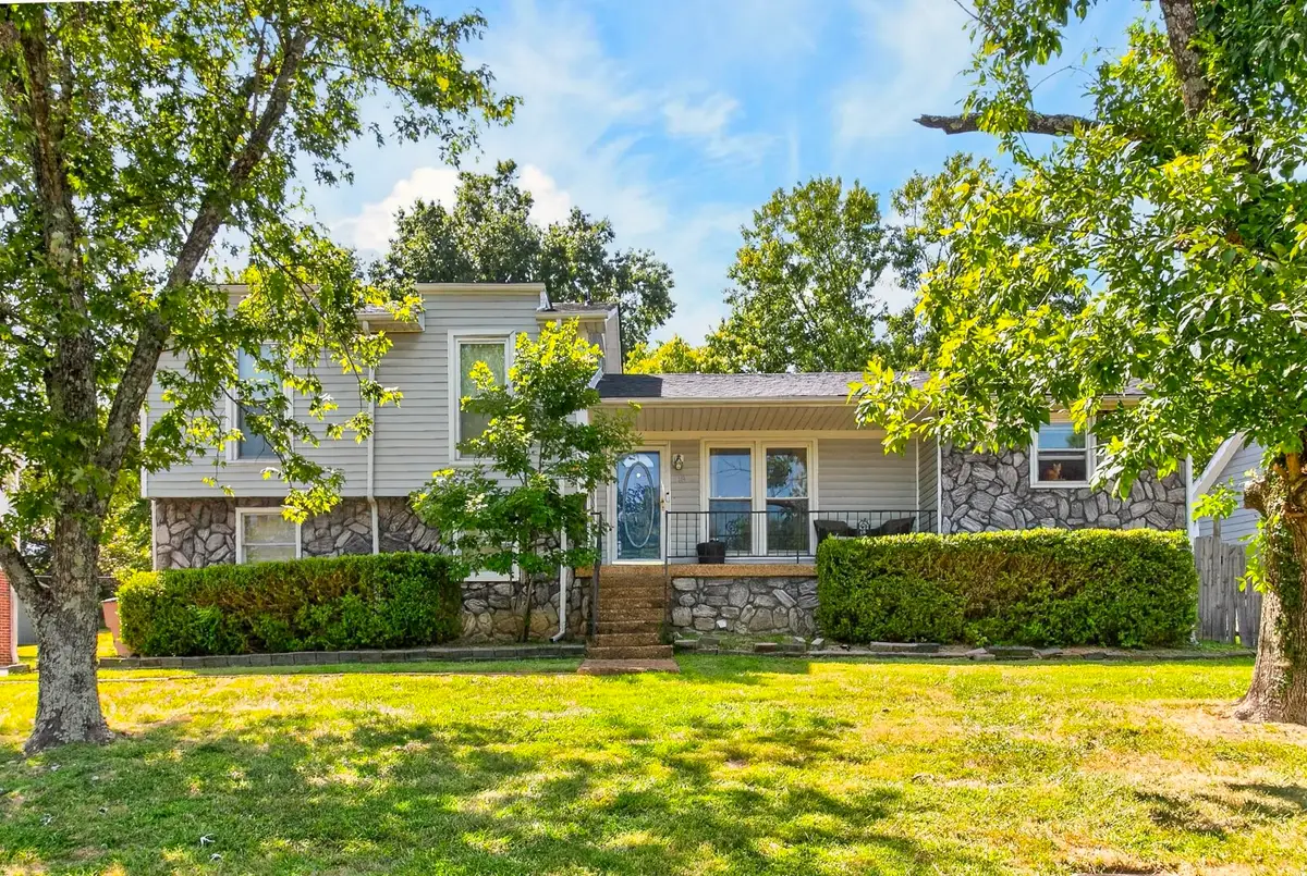 218 Cedarview Dr, Antioch, TN 37013 - #1