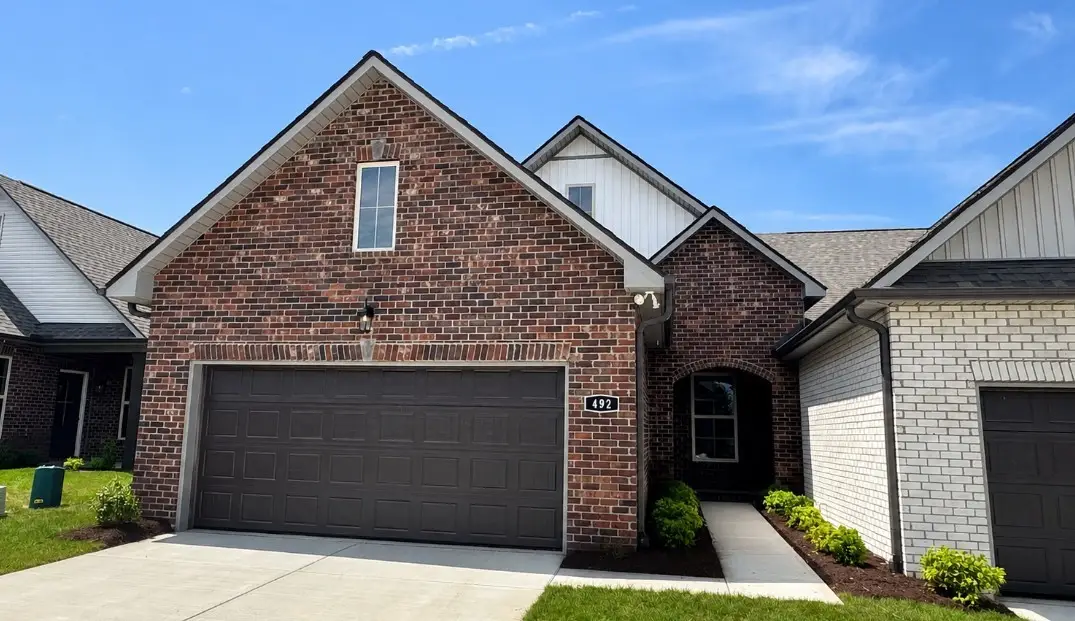 492 W Foxrun, Springfield, TN 37172 - #1