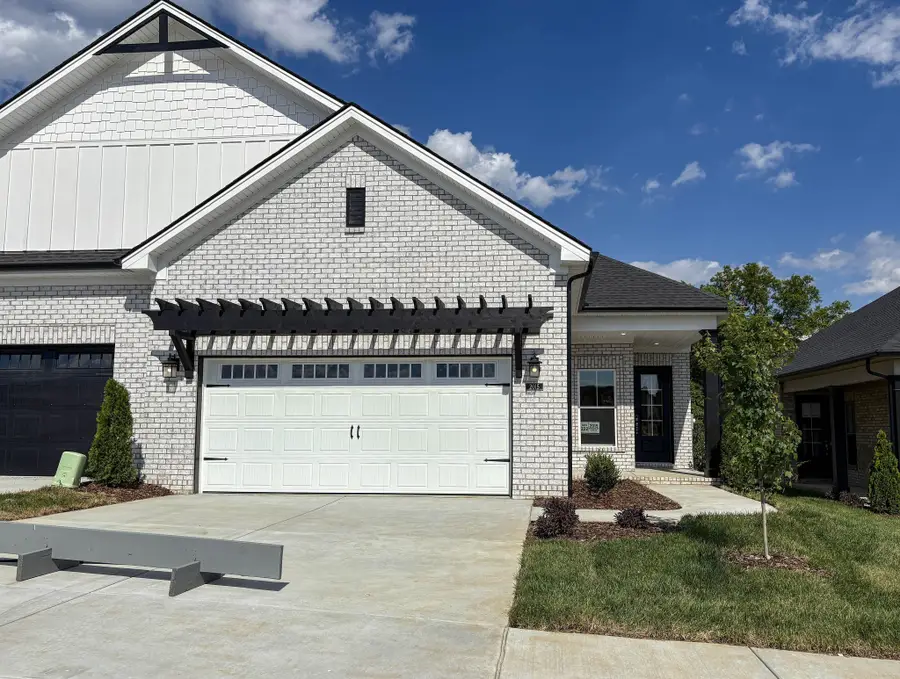 2015 Horseshoe Cir, Gallatin, TN 37066 - #2