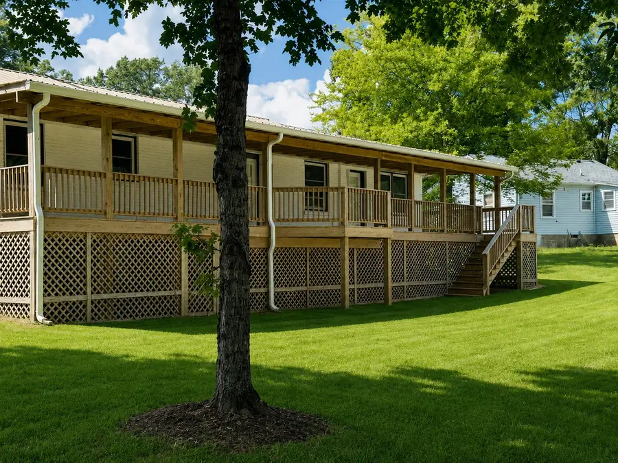 249 Indian Creek Dr, New Johnsonville, TN 37134 - #2