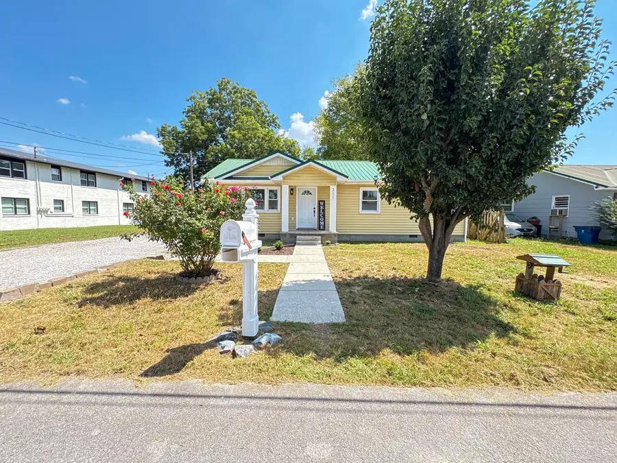 311 Madison St, Manchester, TN 37355 - #2