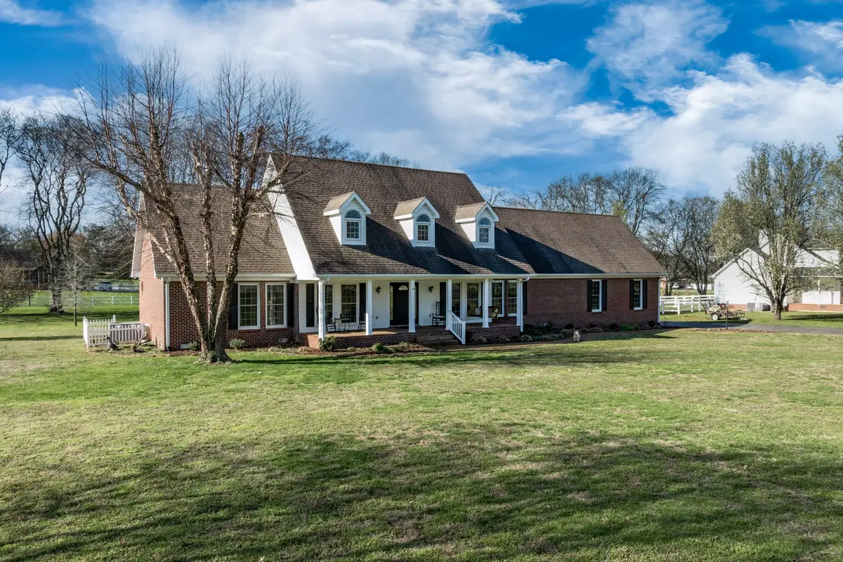 6521 Breckenridge Cv, Columbia, TN 38401 - #1
