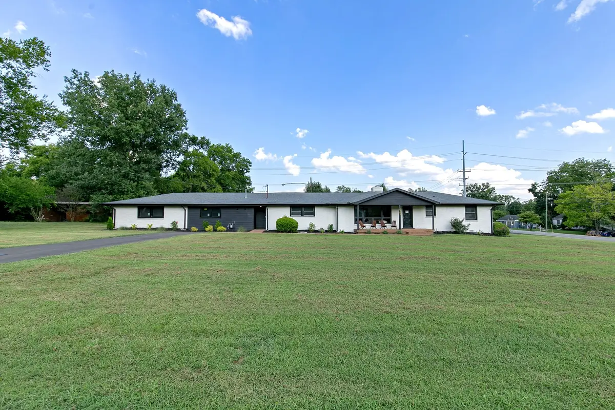 4400 Gra Mar Dr, Nashville, TN 37216 - #1