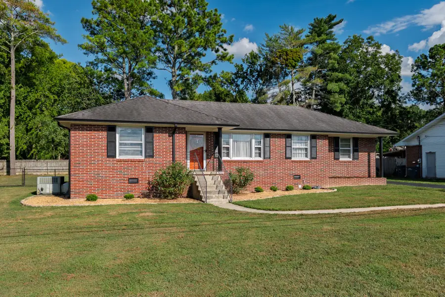 1007 2nd Ave, Fayetteville, TN 37334 - #3