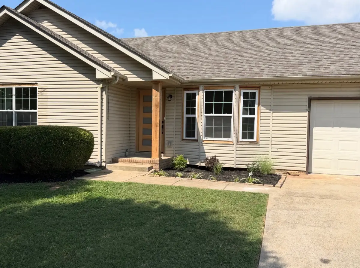 3267 S Senseney Cir, Clarksville, TN 37042 - #1