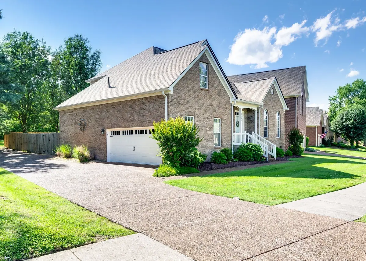 3197 Bush Dr, Franklin, TN 37064 - #1