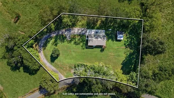 1120 Bull Run Rd, Lynchburg, TN 37352