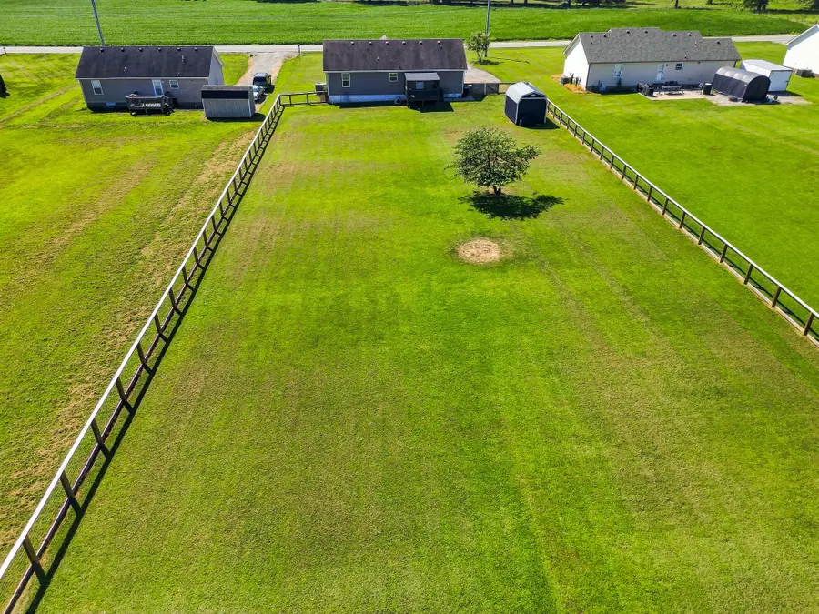 7970 Highway 52, Orlinda, TN 37141 - #2