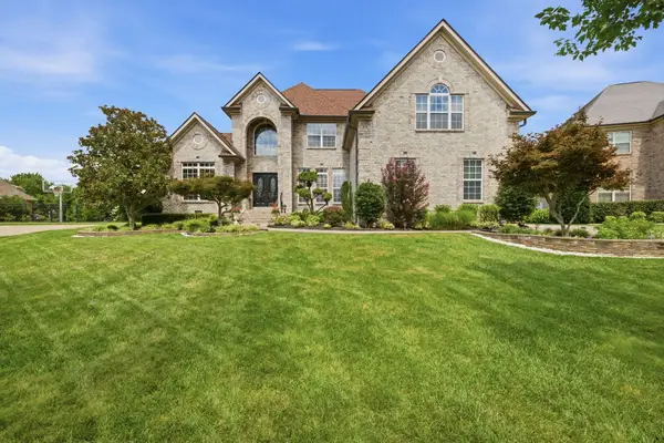 3356 Clovercroft Dr, Murfreesboro, TN 37130