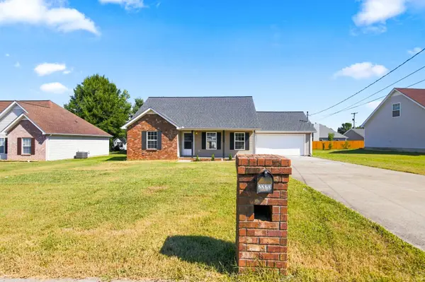 2223 Rosecran Cir, La Vergne, TN 37086
