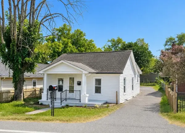 597 Long Hollow Pike, Gallatin, TN 37066