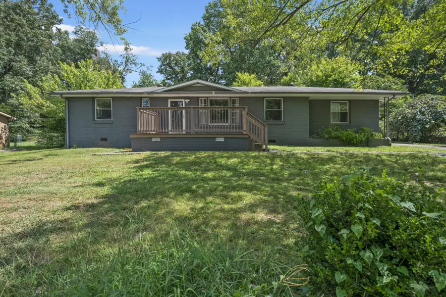 202 Yorktown Rd, Clarksville, TN 37042 - #2