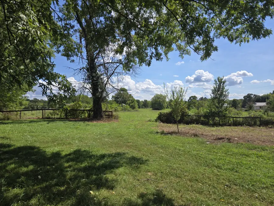8473 Taliaferro Rd, Eagleville, TN 37060 - #3