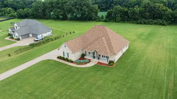 22 Hale Farm Rd, Humboldt, TN 38343