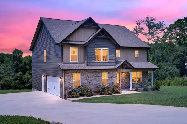965 Palmyra Rd, Clarksville, TN 37040