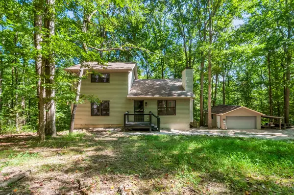 1011 Sunset Trl, Kingston Springs, TN 37082