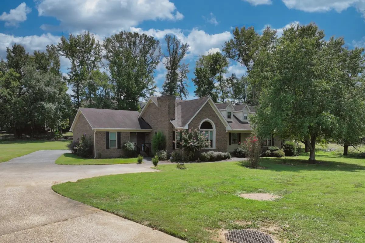 210 The Hollows Ct, Hendersonville, TN 37075 - #1