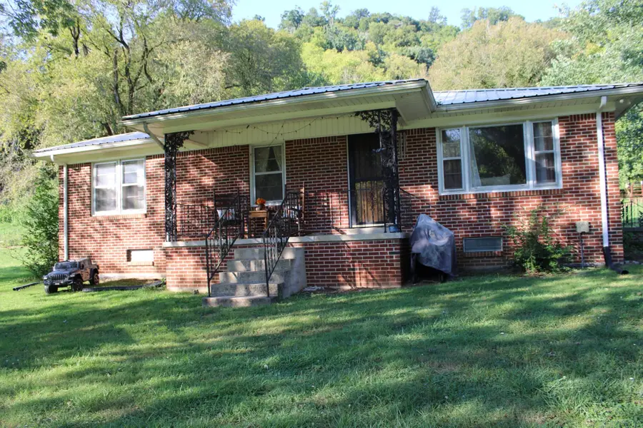 202 Maggart Rd, Elmwood, TN 38560 - #2