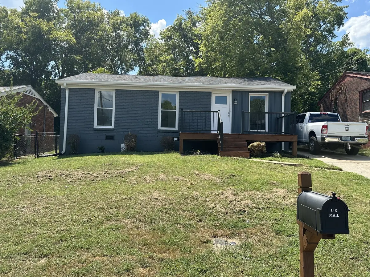 3337 Olsen Ln, Nashville, TN 37218 - #1