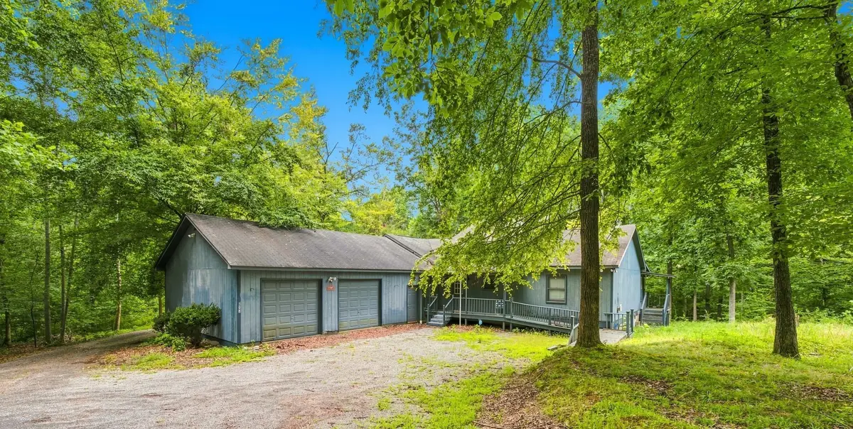 508 Old Stagecoach Lane, Erin, TN 37061 - #1