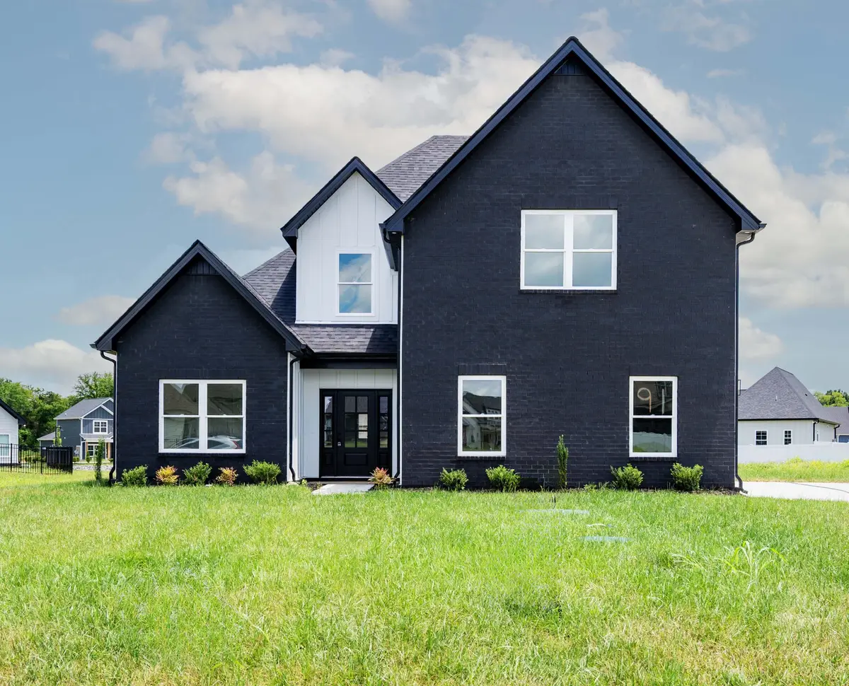 10109 Forkhorn Ln, Bell Buckle, TN 37020 - #1