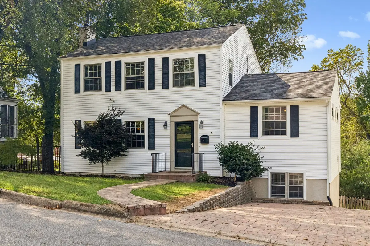 165 E Glenwood Dr, Clarksville, TN 37040 - #1