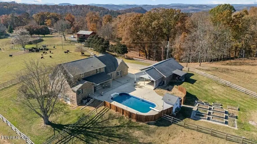 6130 James Cline Rd, Talbott, TN 37877 - #3